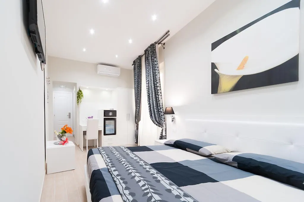 Guesthouse Suites Ottaviano Рим Гостевой дом